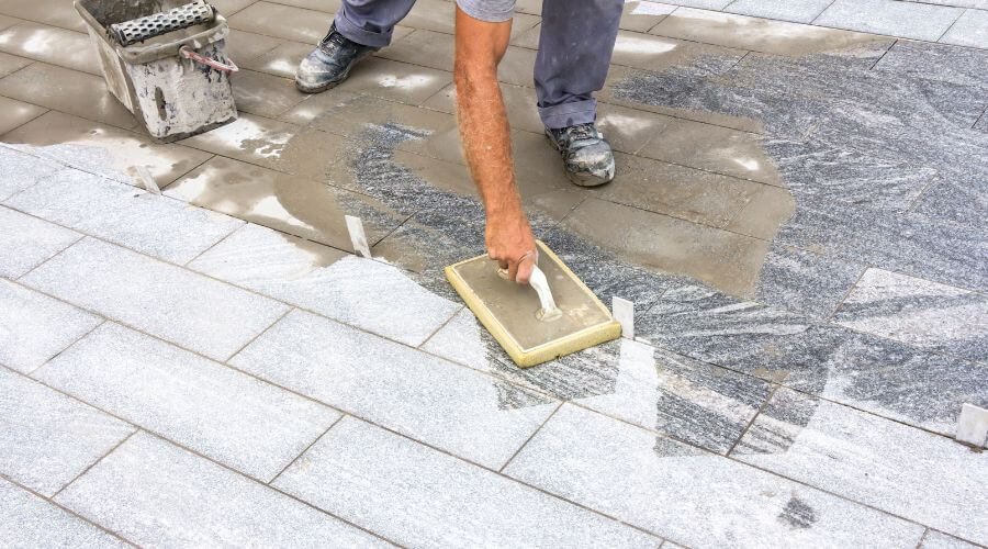 Professional gutter cleaning in Eureka, IL